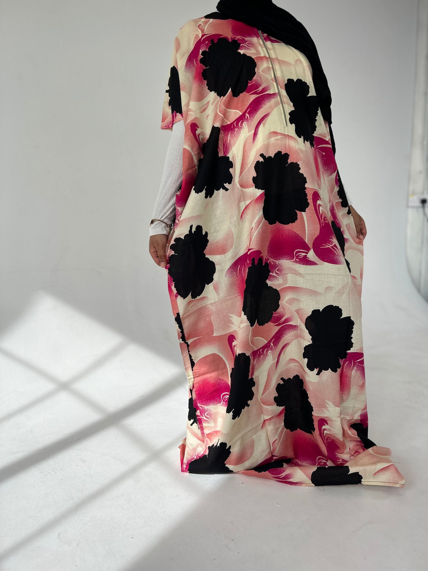 Cerise/Black Zahra kaftan